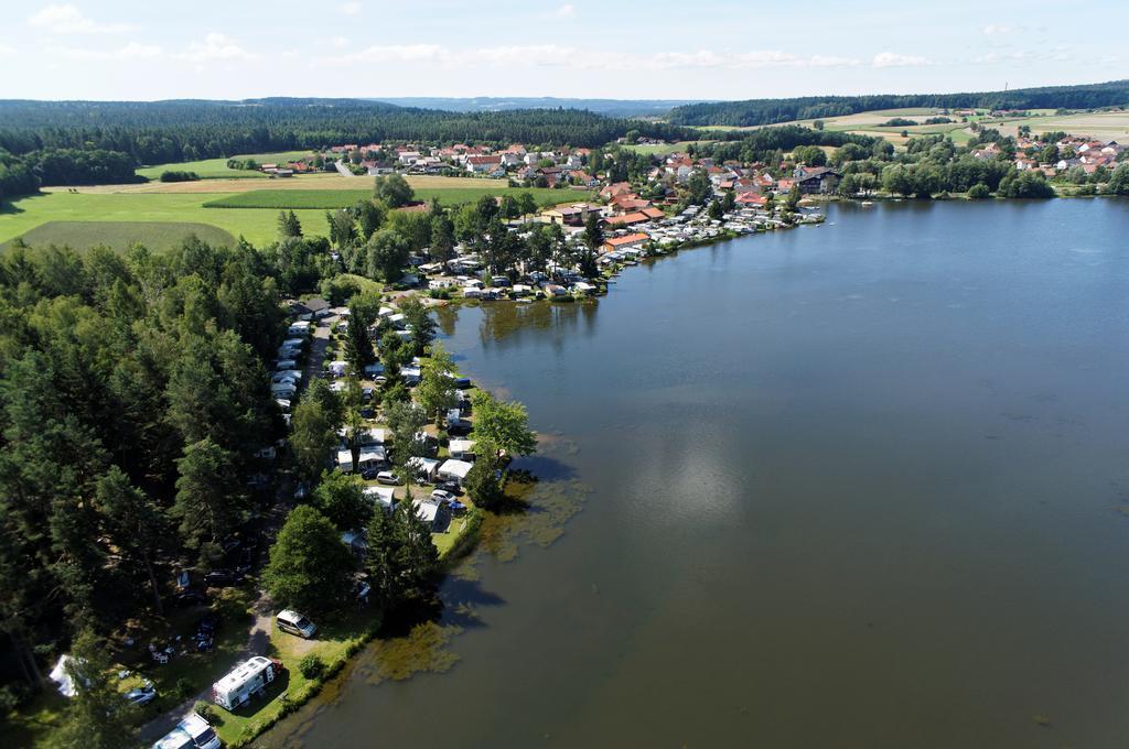 See-Campingpark Neubaeuer See Hotell Exteriör bild